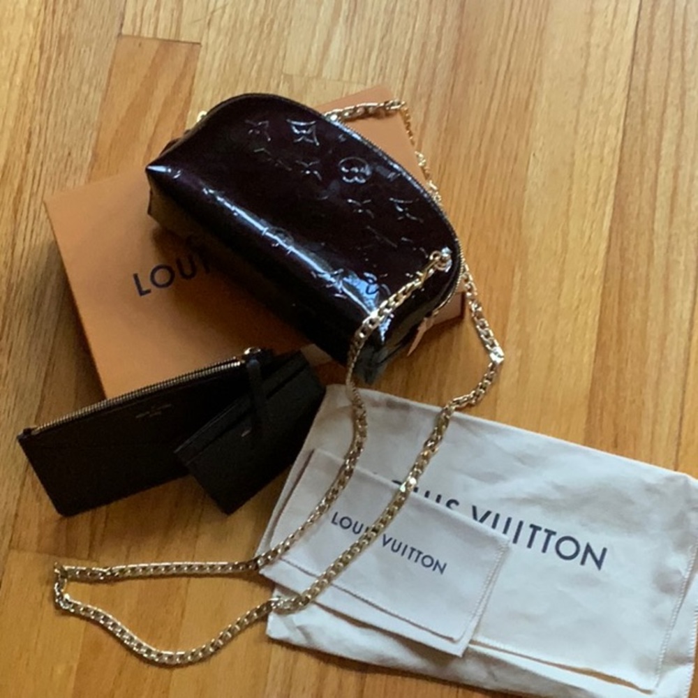 Louis Vuitton Authentic Monogram Amarante purse. EXCELLENT CONDITION.